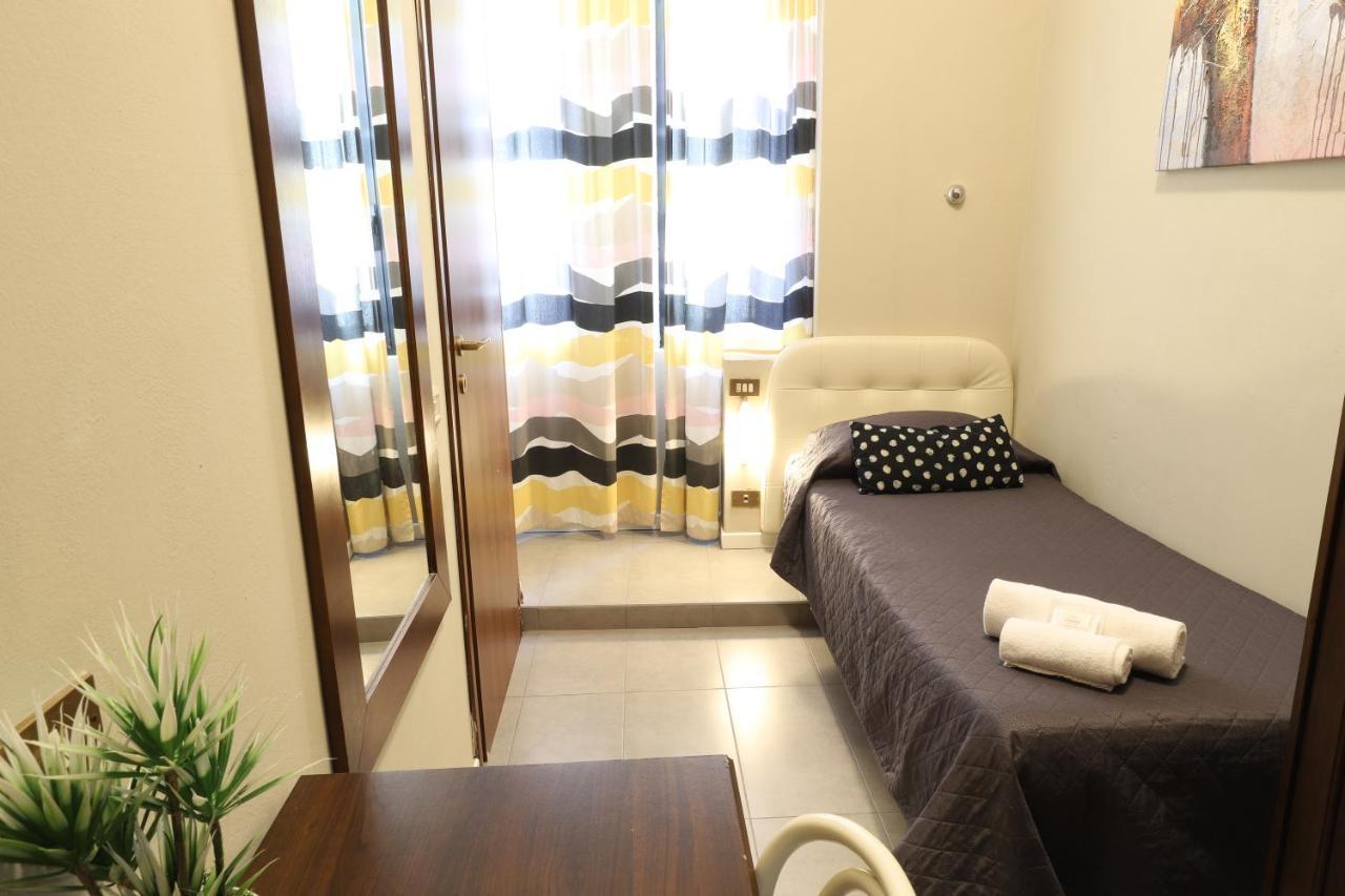 Carlo Goldoni Hotel Milan Extérieur photo