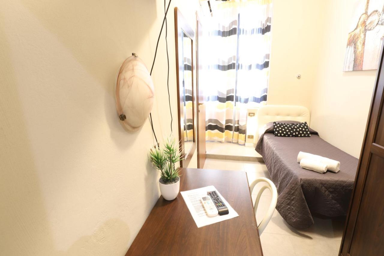 Carlo Goldoni Hotel Milan Extérieur photo