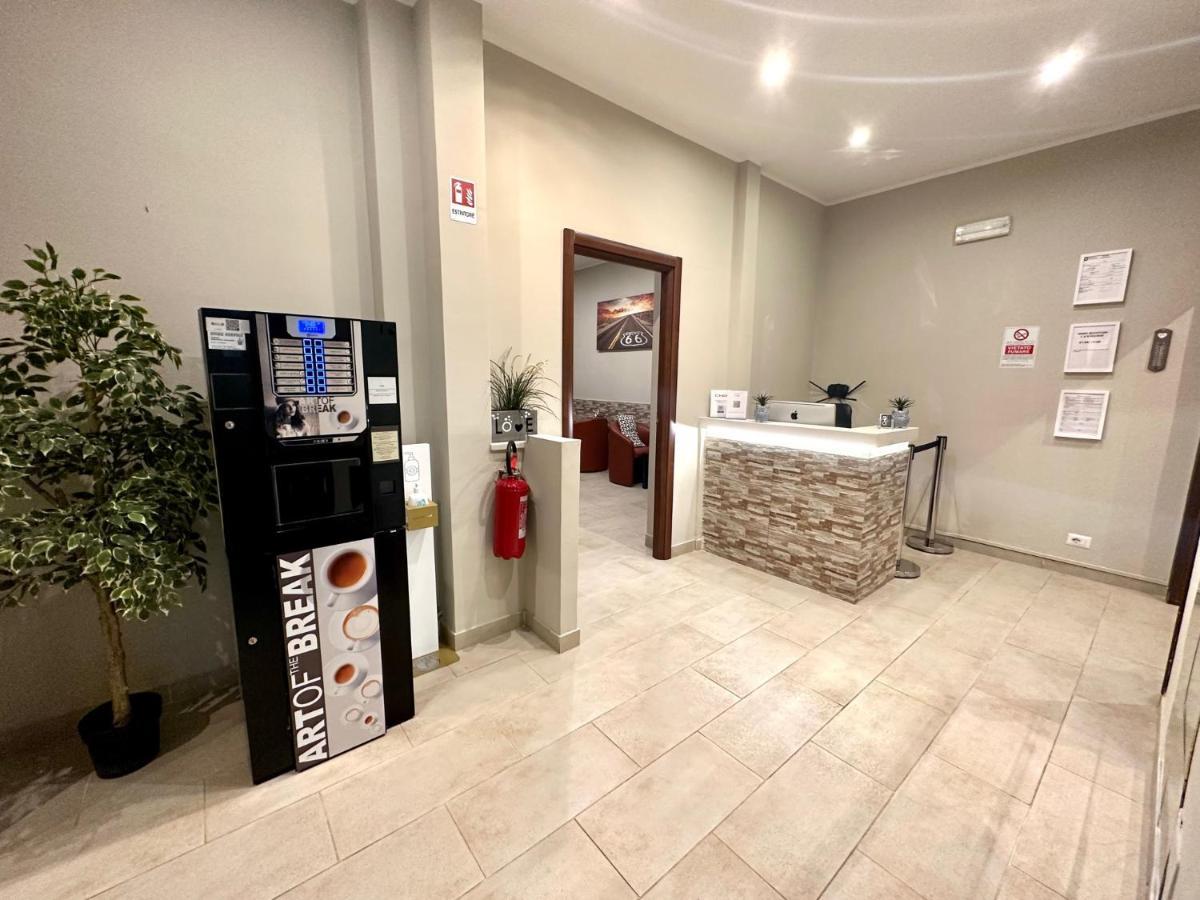 Carlo Goldoni Hotel Milan Extérieur photo
